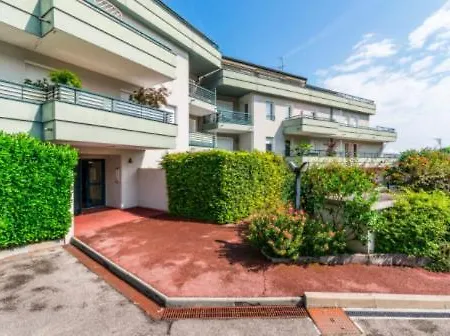 Royal Standing- Terrasse & Parking Prive Apartment Evian-les-Bains Exterior photo